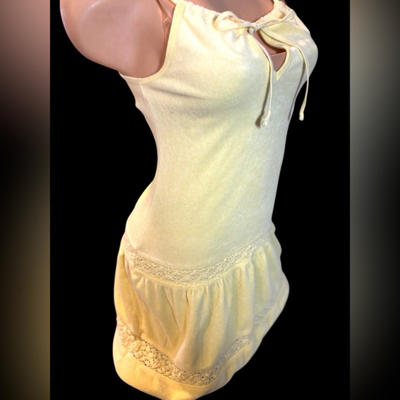 Moda International Dresses & Skirts - VTG Y2K Victoria’s Secret Moda International Yellow Terry dress beach coverup